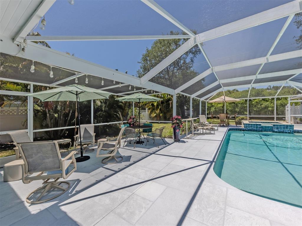 500 Alhambra Road Venice, FL 34285 - Photo 14 of 53