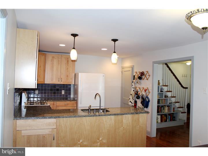 7 Medbury Road Wallingford, PA 19086 - Photo 3 of 25 Kitchen
