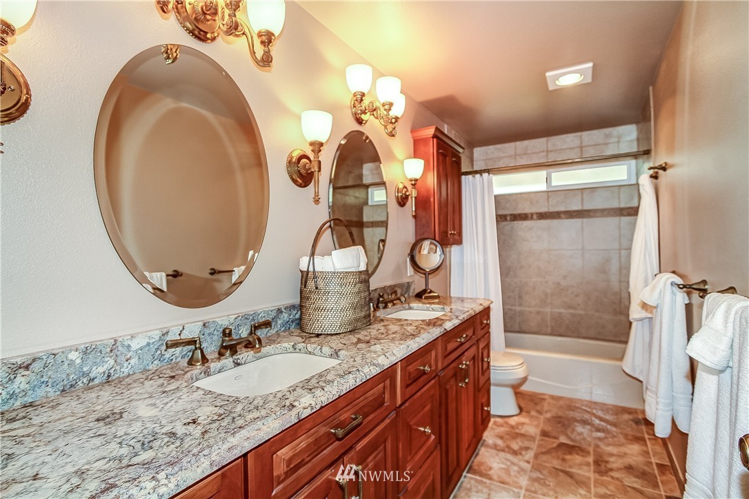 21119 47th Drive Southeast Bothell, WA 98021 - Photo 14 of 25
