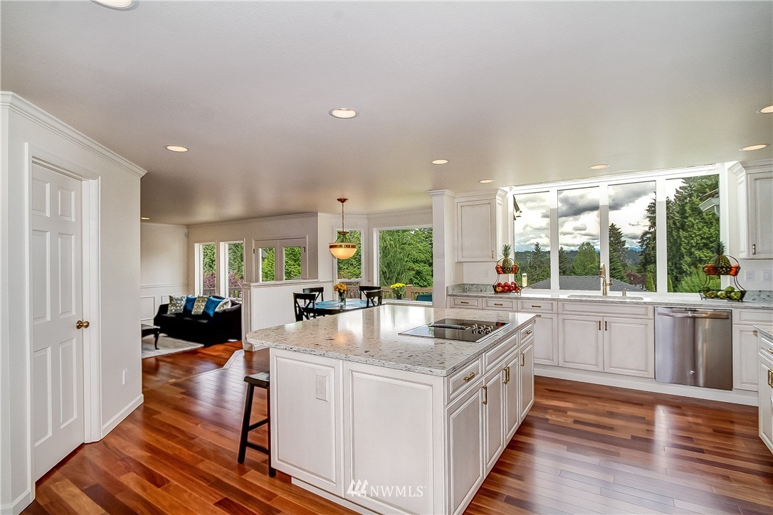 21119 47th Drive Southeast Bothell, WA 98021 - Photo 4 of 25