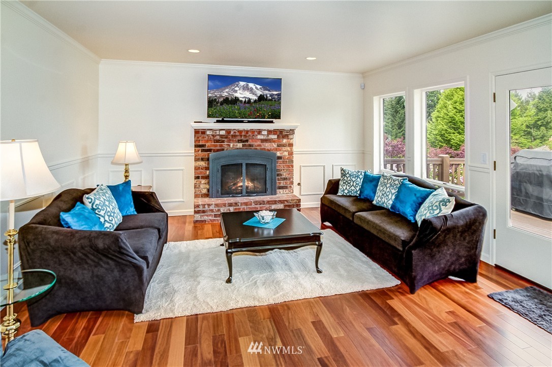 21119 47th Drive Southeast Bothell, WA 98021 - Photo 7 of 25