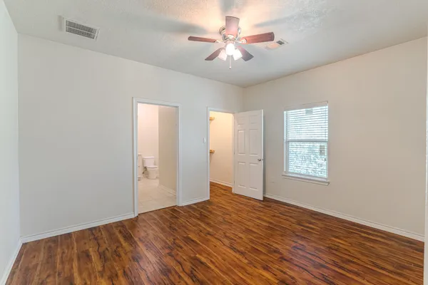 $349,000 | 816 Martin Luther King Road, Ames, TX 77575