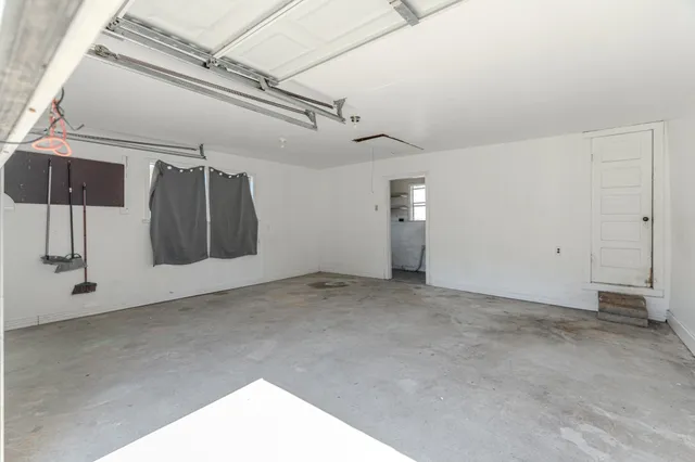 $349,000 | 816 Martin Luther King Road, Ames, TX 77575