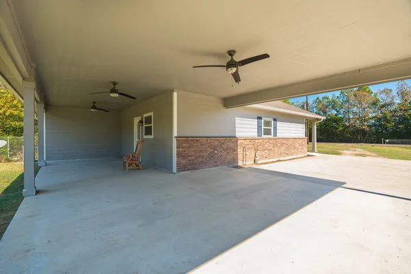 $349,000 | 816 Martin Luther King Road, Ames, TX 77575