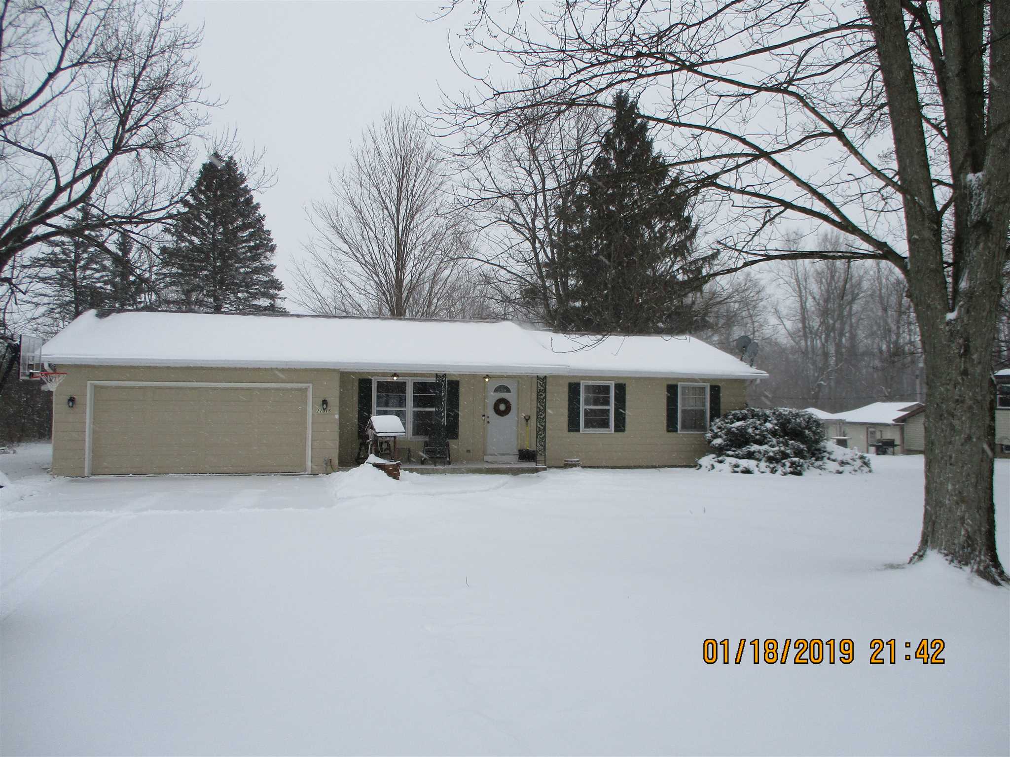 11015 Arcola Road Arcola, IN 46704 - Photo 2 of 30