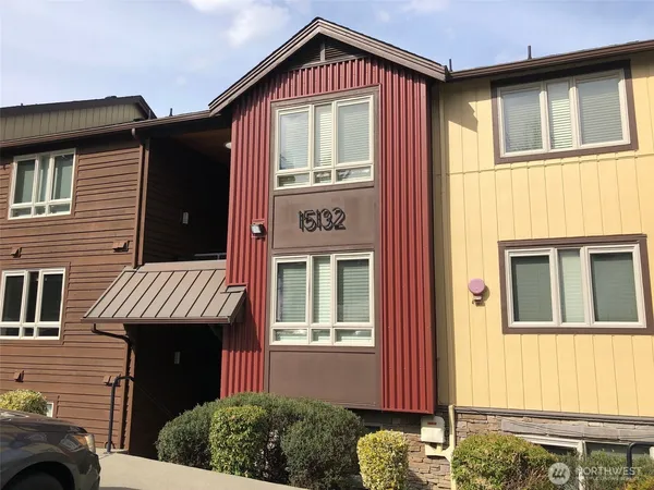 $2,100 | 15132 Northeast 82nd Street, Unit 203, Redmond, WA 98052