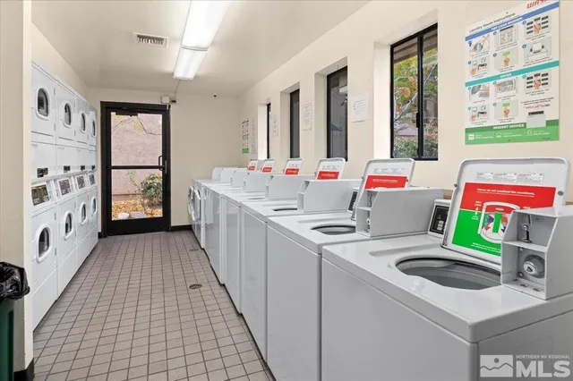a view of utility room with washer and dryer
