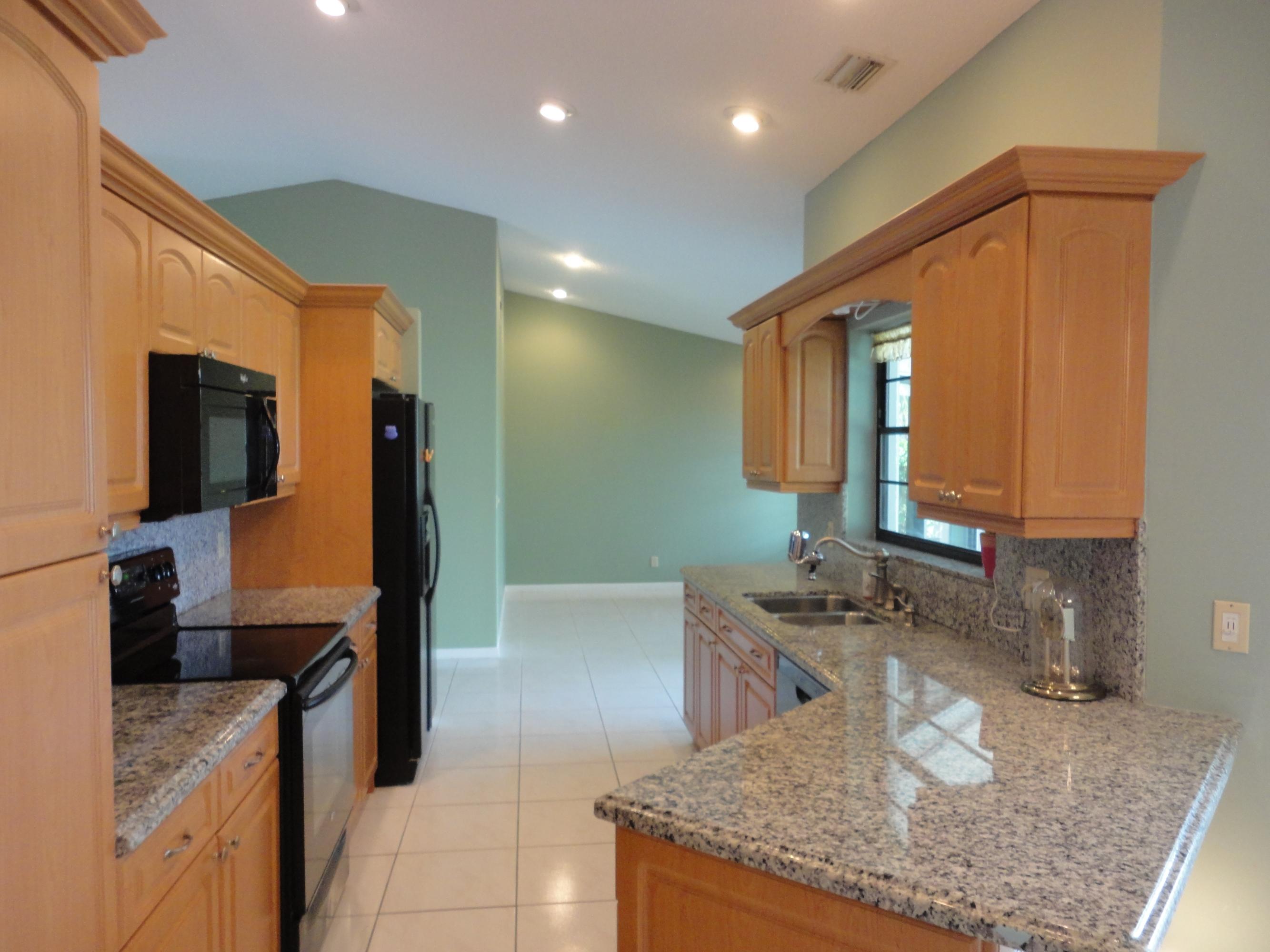 9793 Majorca Place Boca Raton, FL 33434 - Photo 9 of 41 Updated Kitchen