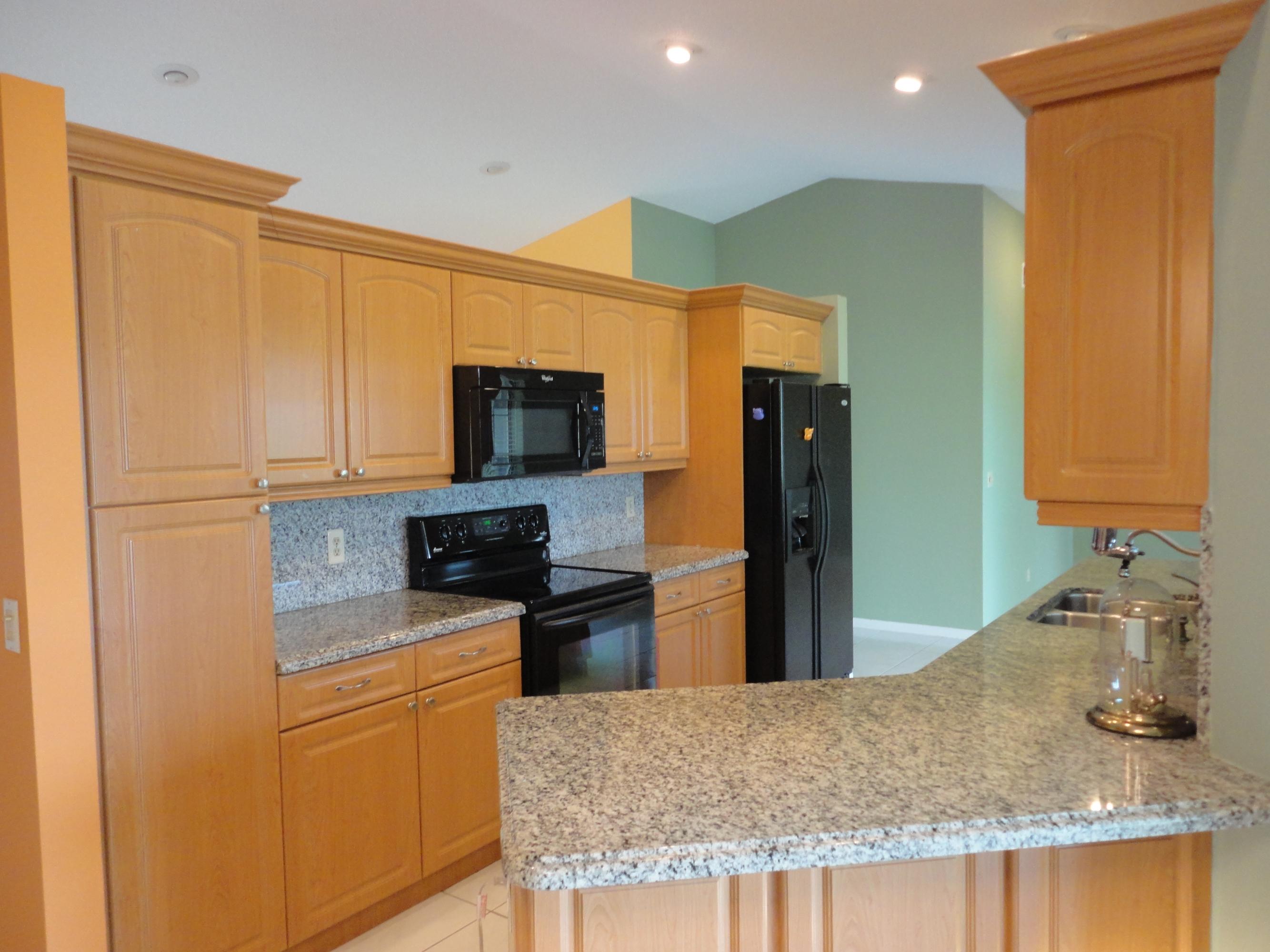 9793 Majorca Place Boca Raton, FL 33434 - Photo 10 of 41 Updated Kitchen