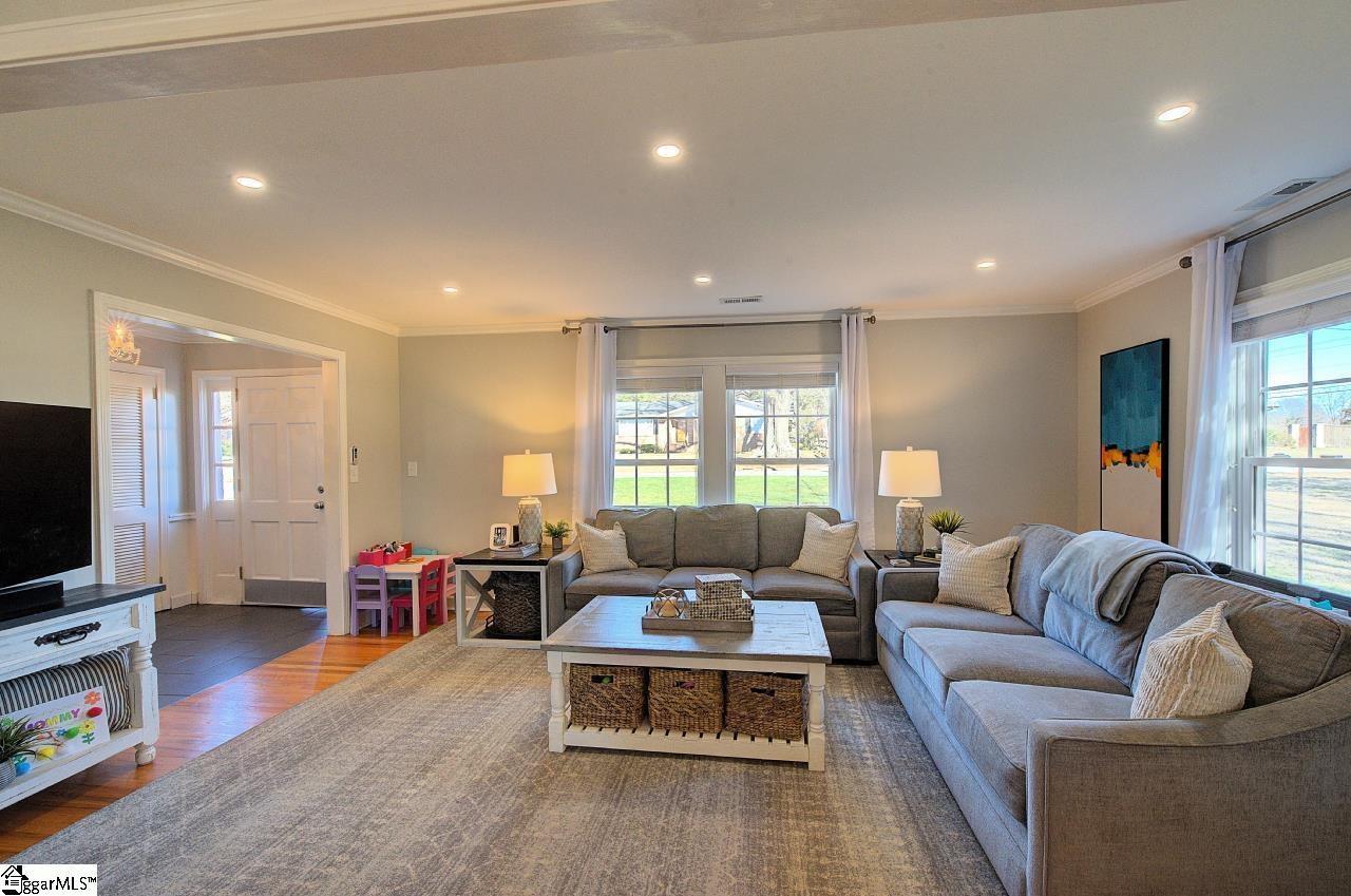 106 Riviera Drive Greenville, SC 29615 - Photo 19 of 34