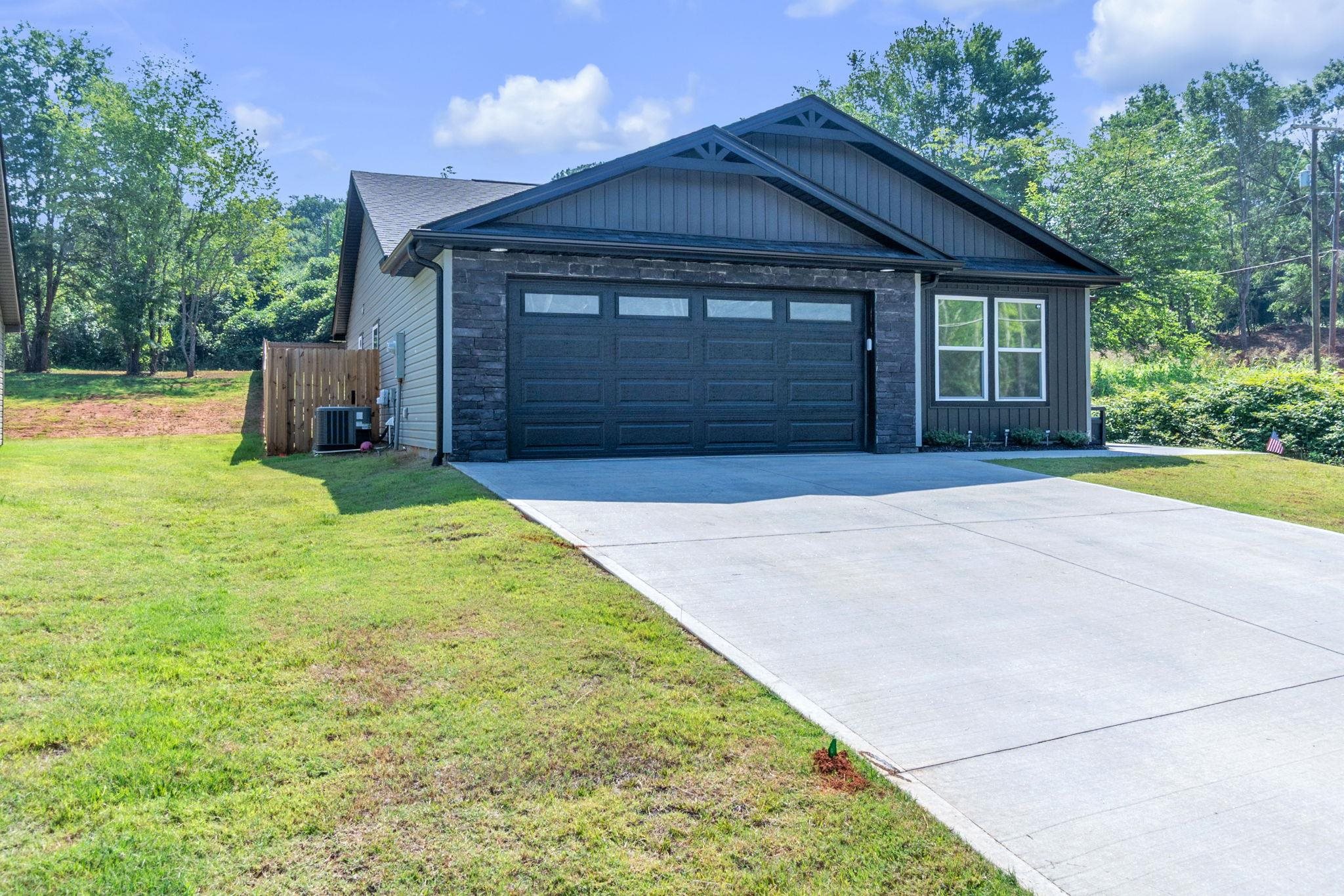 273 Lexington Street Chesnee, SC 29323 - Photo 2 of 27