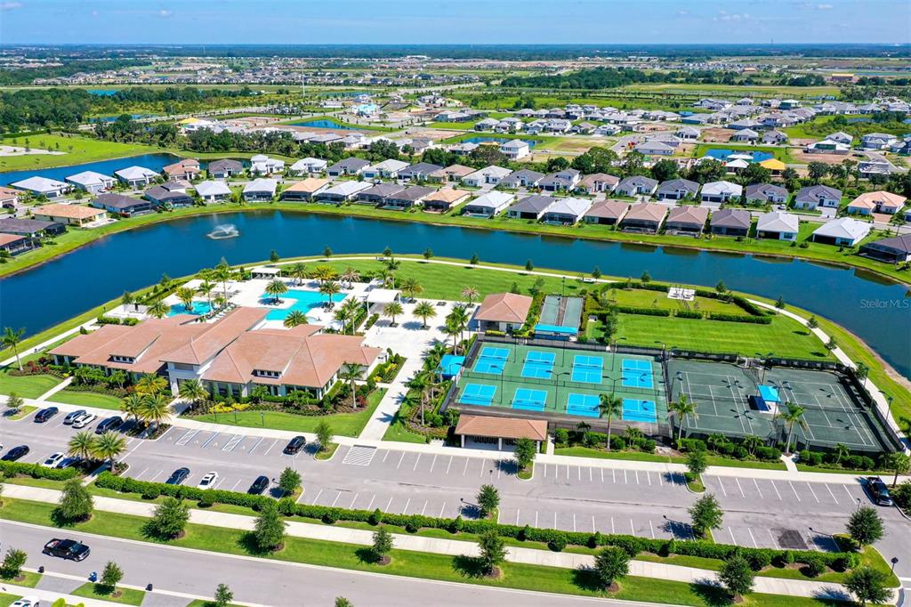 5018 Surfside Circle Lakewood Ranch, FL 34211 - Photo 58 of 76