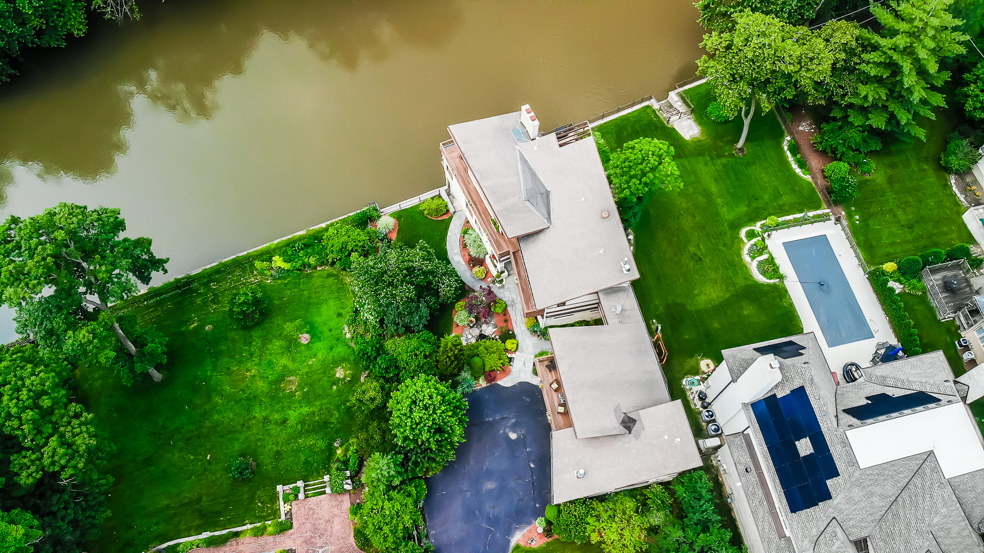 246 Maplewood Road Riverside, IL 60546 - Photo 45 of 51