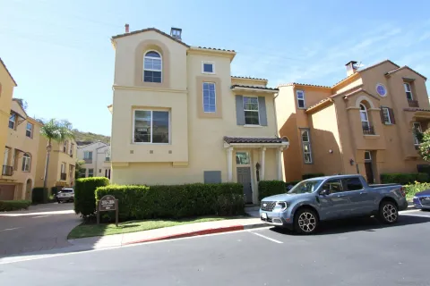 $4,600 | 2884 Villas Way, San Diego, CA 92108