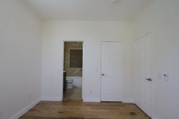 $4,600 | 2884 Villas Way, San Diego, CA 92108