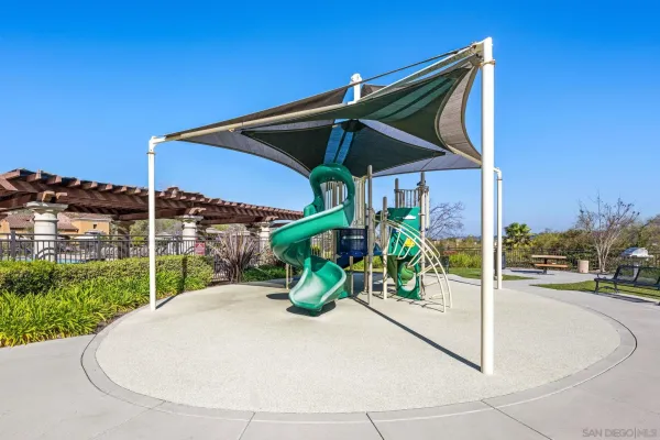 $4,600 | 2884 Villas Way, San Diego, CA 92108