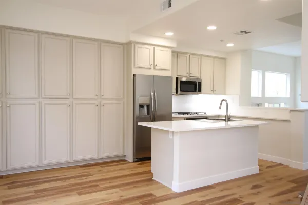 $4,800 | 2884 Villas Way, San Diego, CA 92108