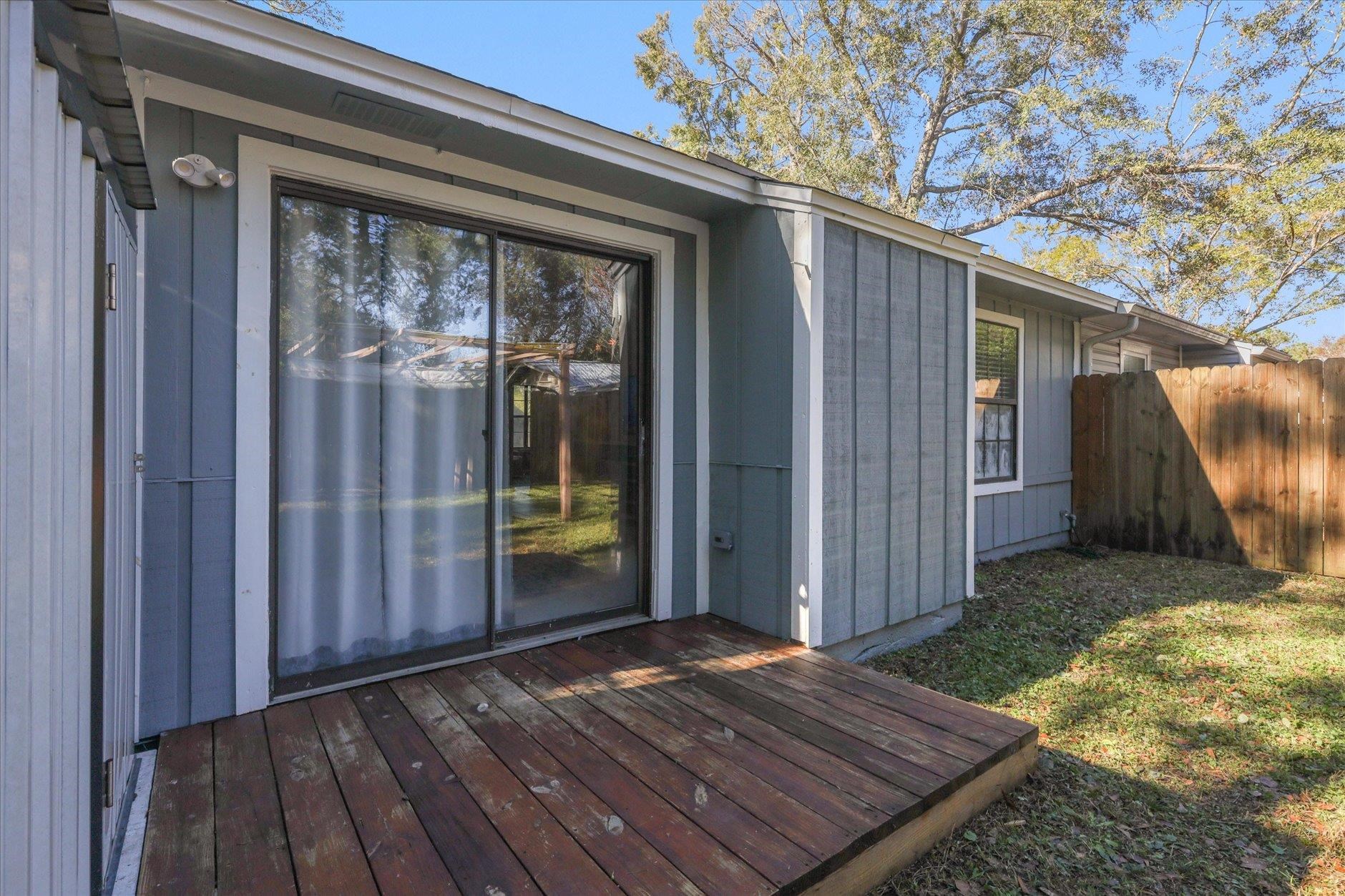 1801 Meriadoc Road Tallahassee, FL 32303 - Photo 2 of 44