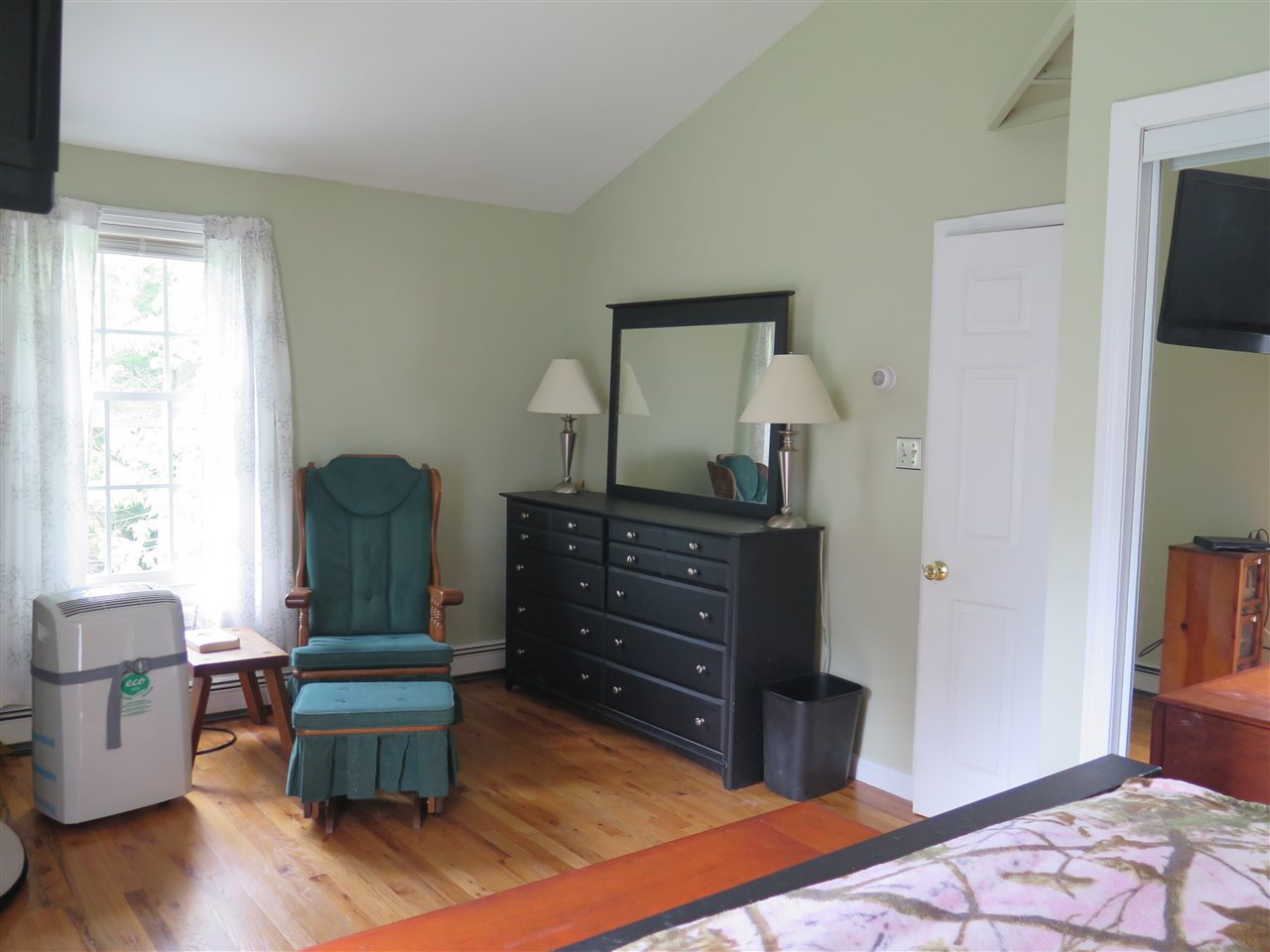 1170 River Road Weare, NH 03281 - Photo 16 of 25 Gallery Image 16