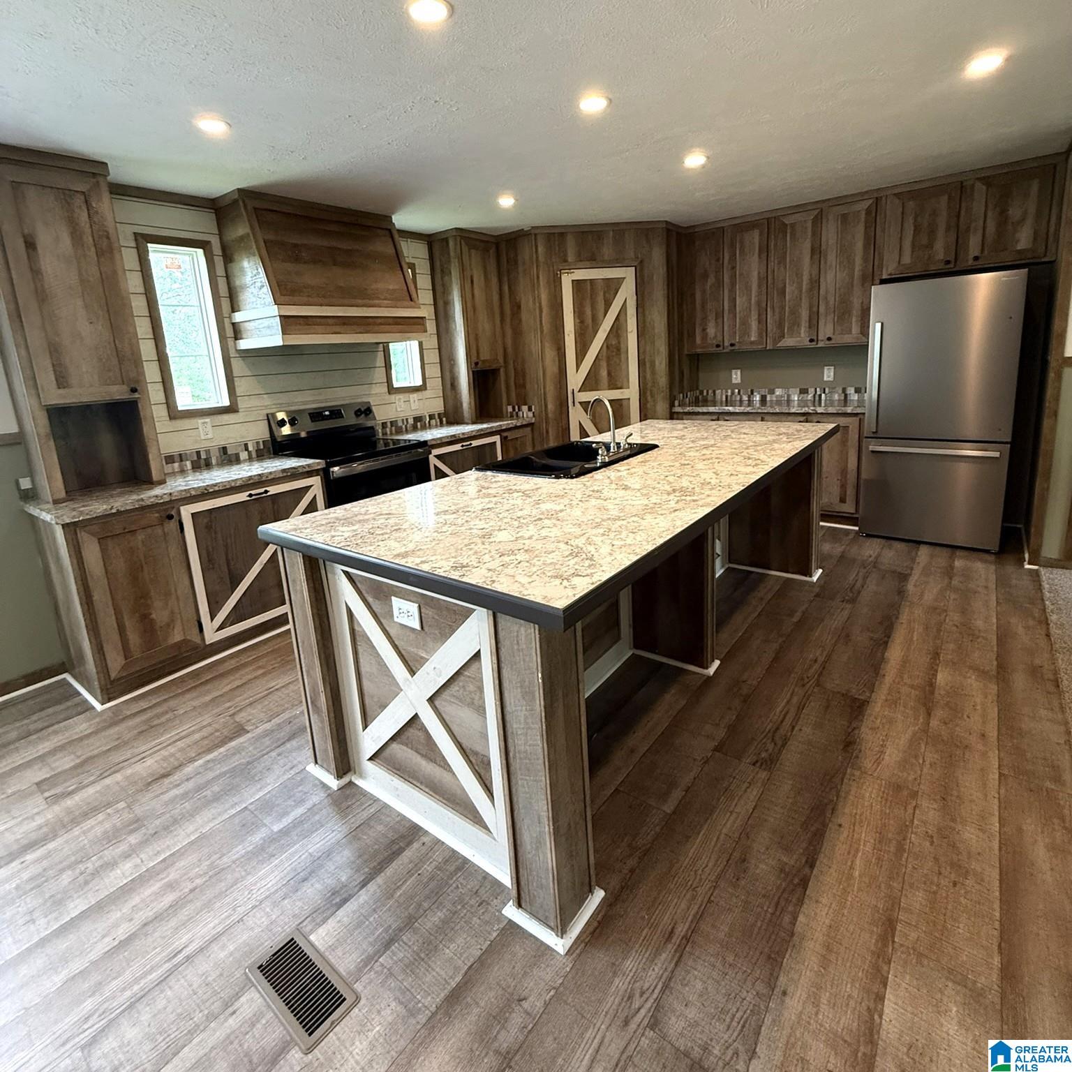 945 Church Road Fyffe, AL 35971 - Photo 4 of 16