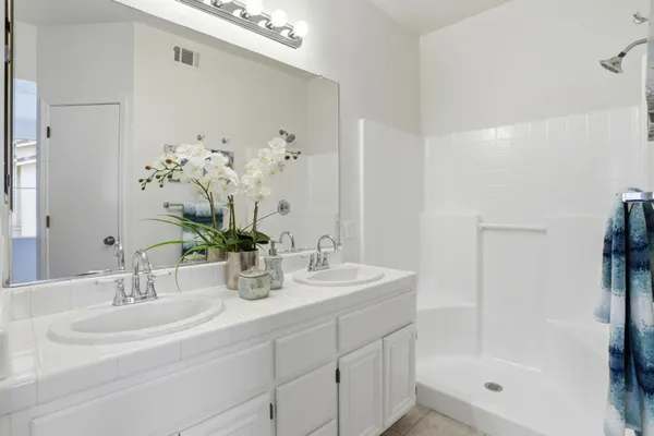 $988,000 | 558 Manhattan Place, San Jose, CA 95136