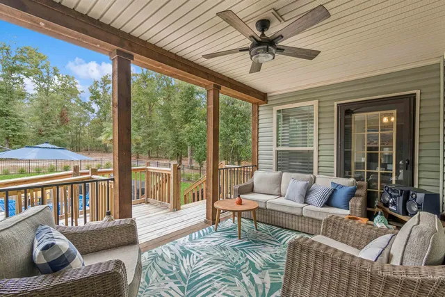 $474,975 | 3190 Northeast 76th Avenue, High Springs, FL 32643