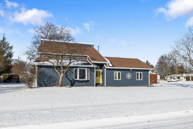 $285,000 | 1102 Riviera Court, Auburn, IN 46706