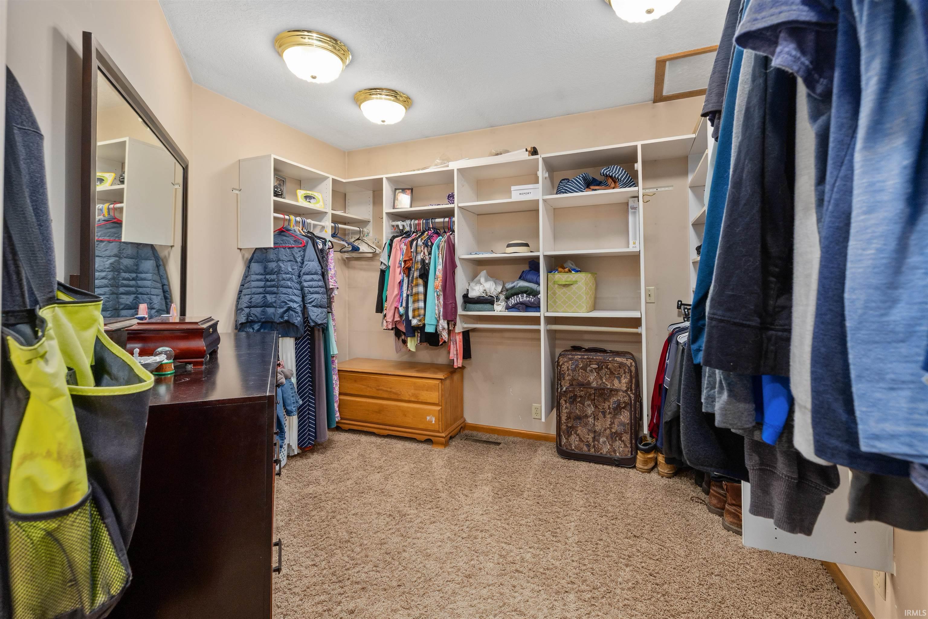 1102 Riviera Court Auburn, IN 46706 - Photo 22 of 36