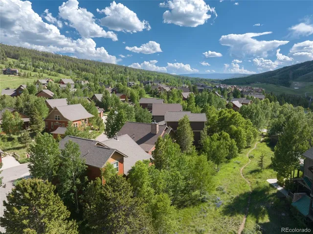 $950,000 | 109 Deer Track Court, Granby, CO 80446