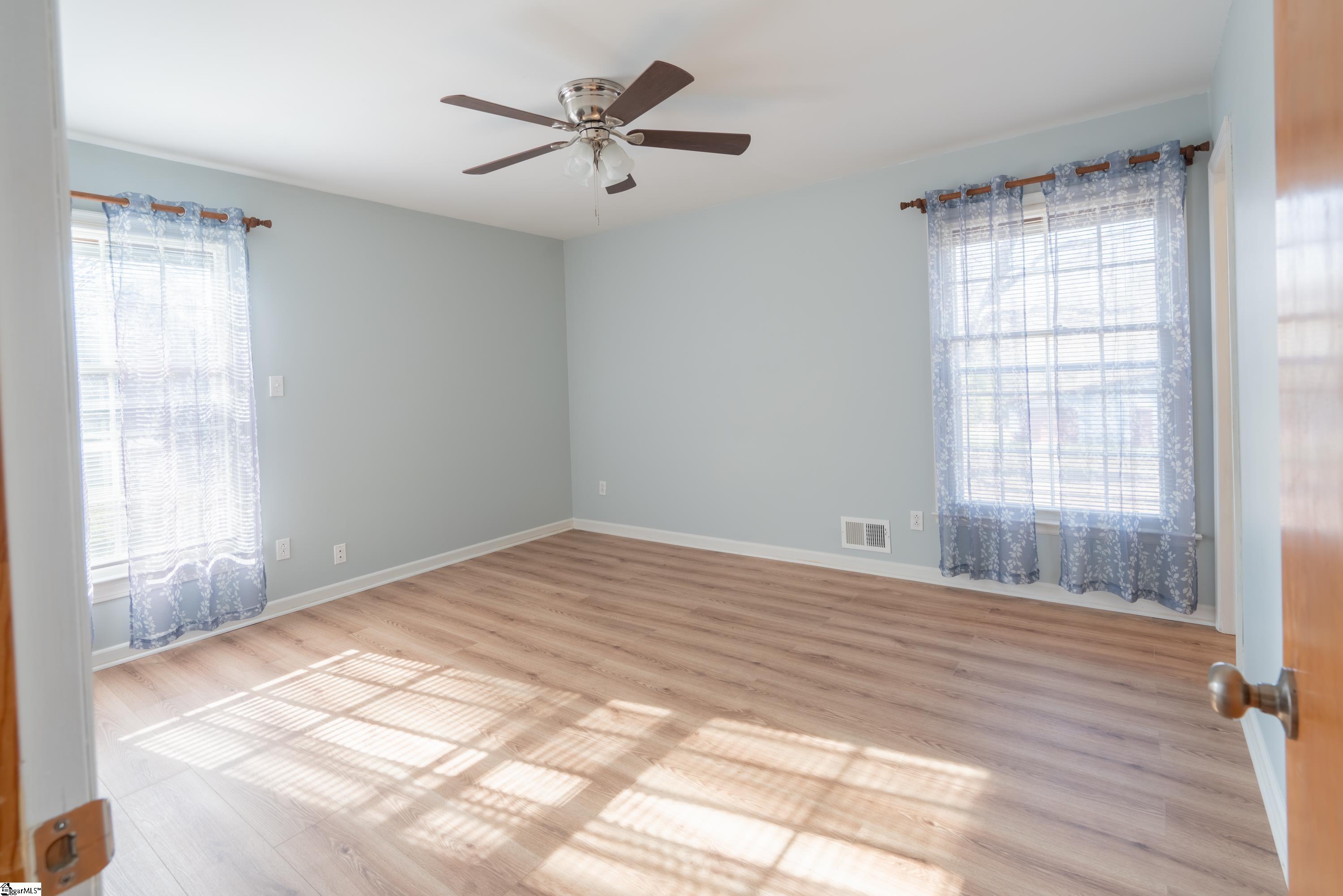 729 Zimmerman Road Wellford, SC 29385 - Photo 22 of 45