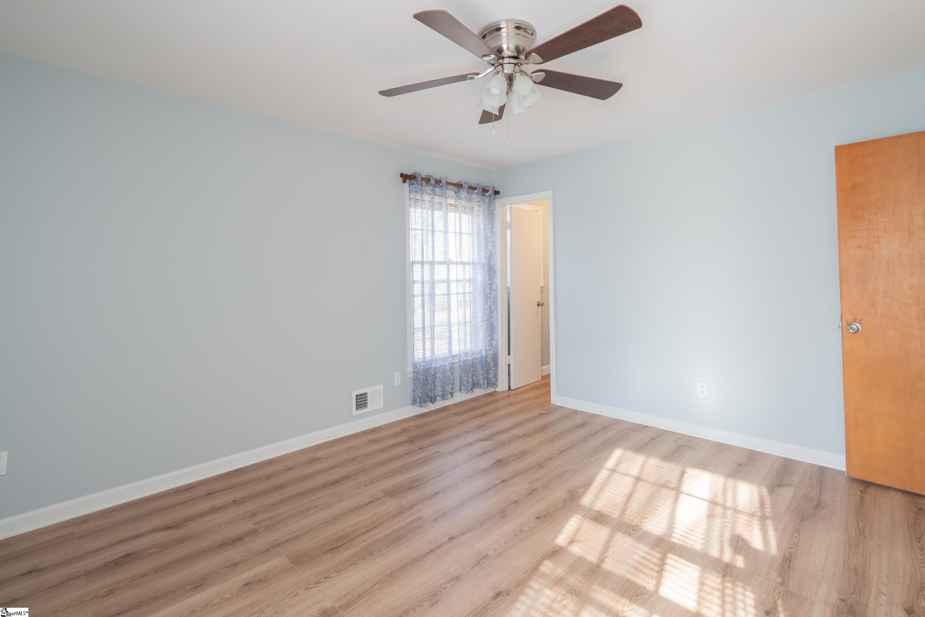 729 Zimmerman Road Wellford, SC 29385 - Photo 23 of 45