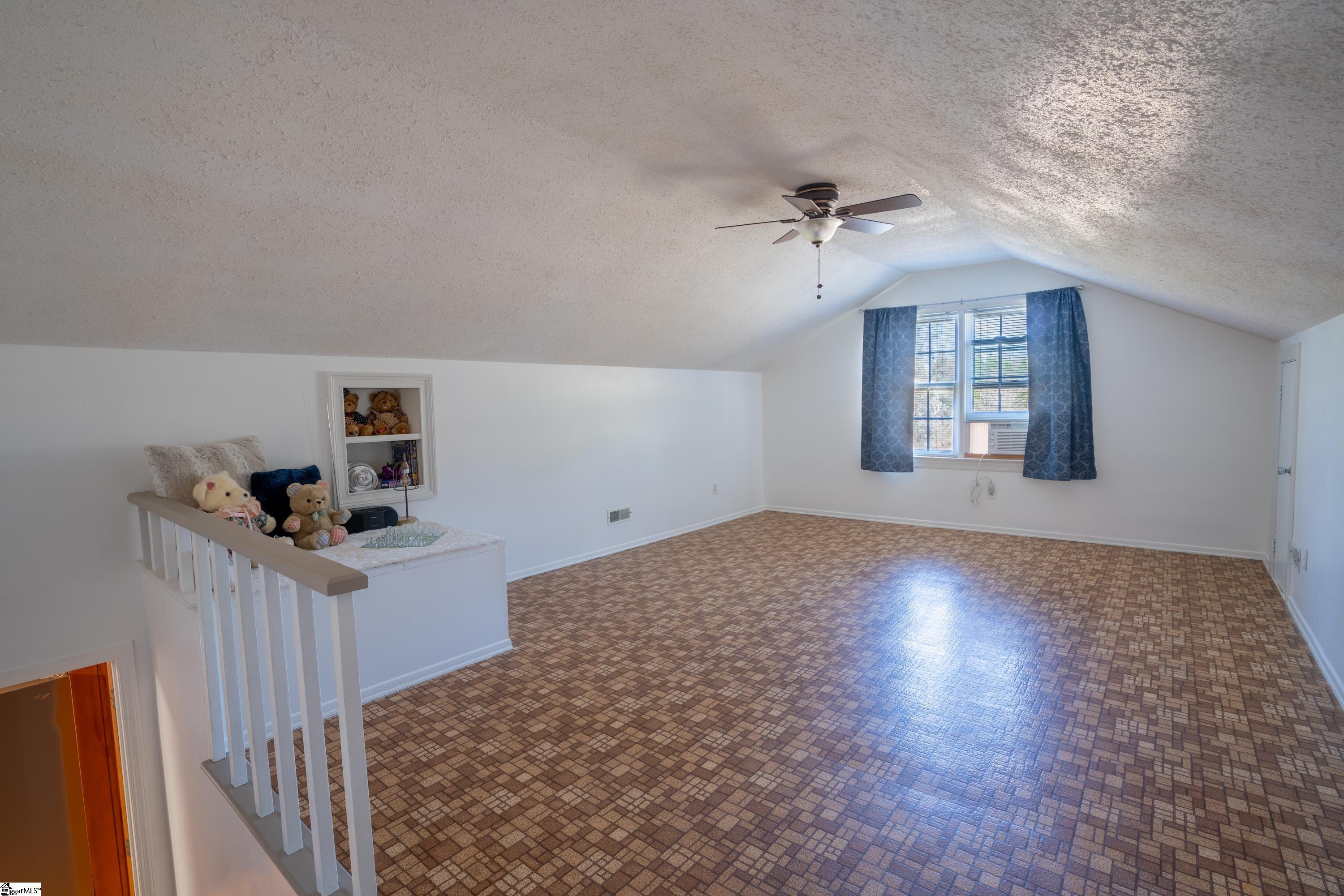 729 Zimmerman Road Wellford, SC 29385 - Photo 29 of 45