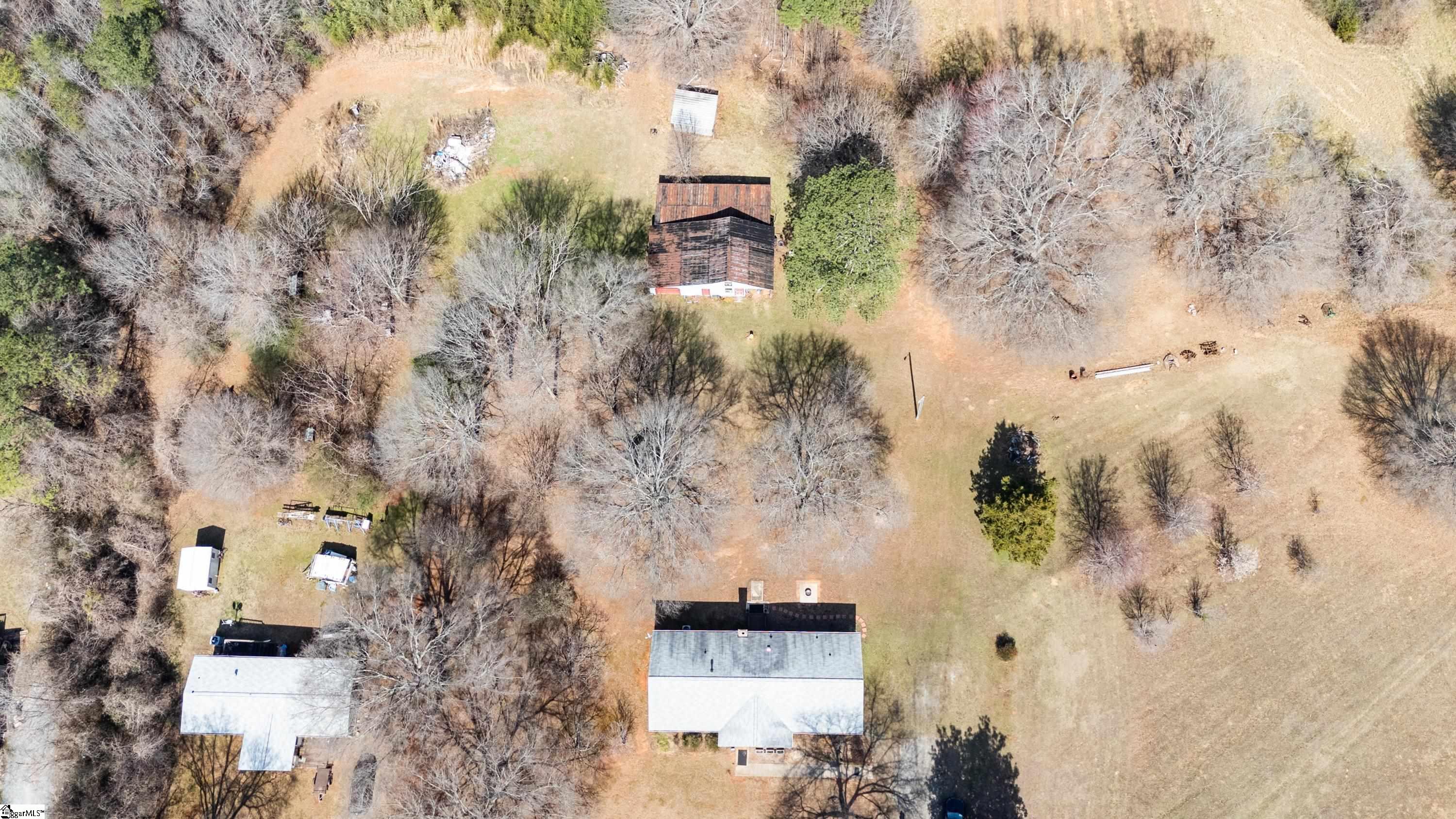 729 Zimmerman Road Wellford, SC 29385 - Photo 3 of 45