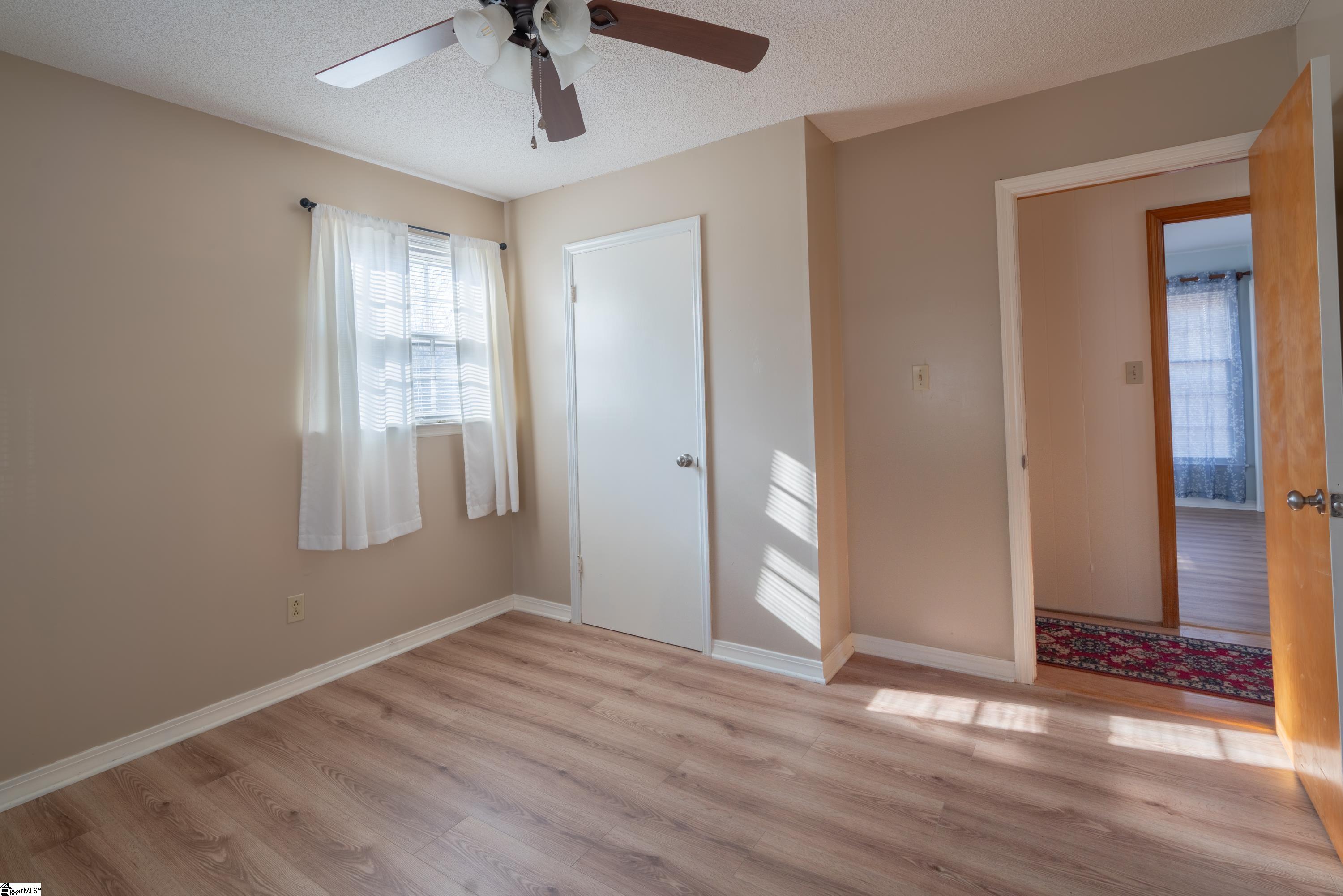 729 Zimmerman Road Wellford, SC 29385 - Photo 36 of 45 Gallery Image 36