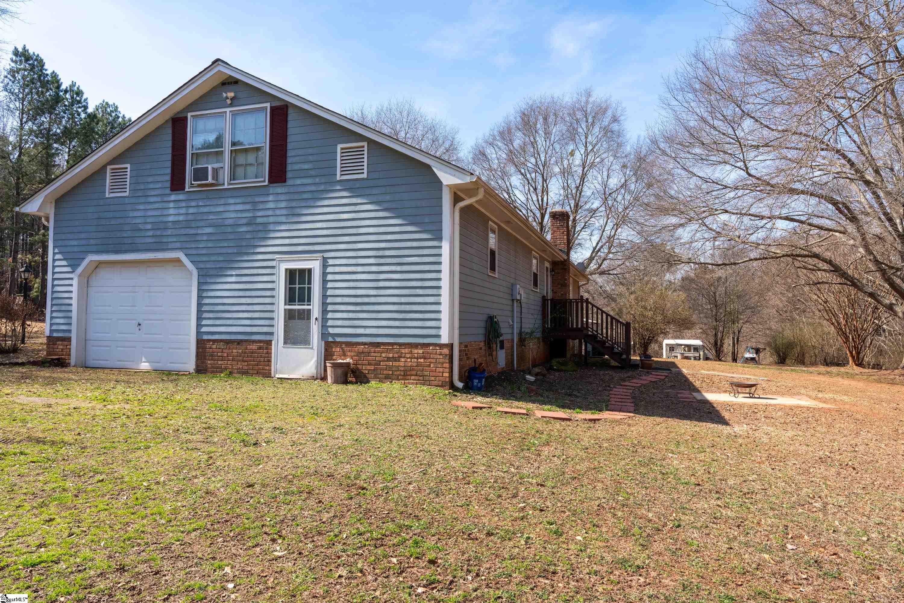 729 Zimmerman Road Wellford, SC 29385 - Photo 43 of 45