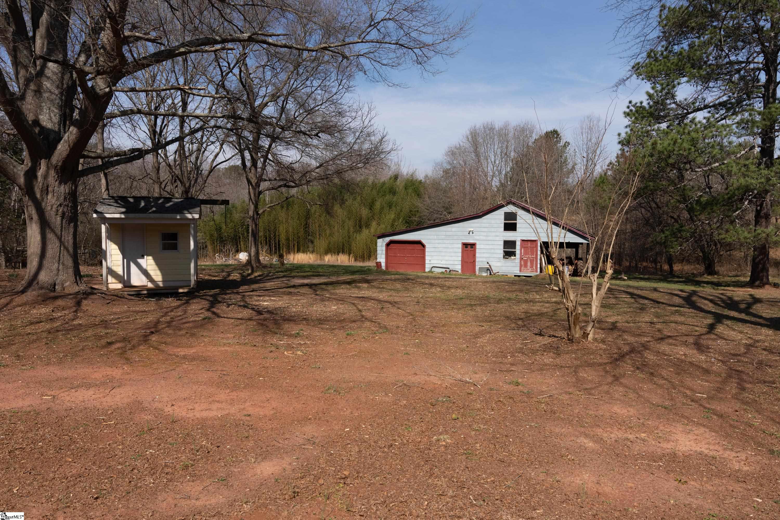 729 Zimmerman Road Wellford, SC 29385 - Photo 9 of 45