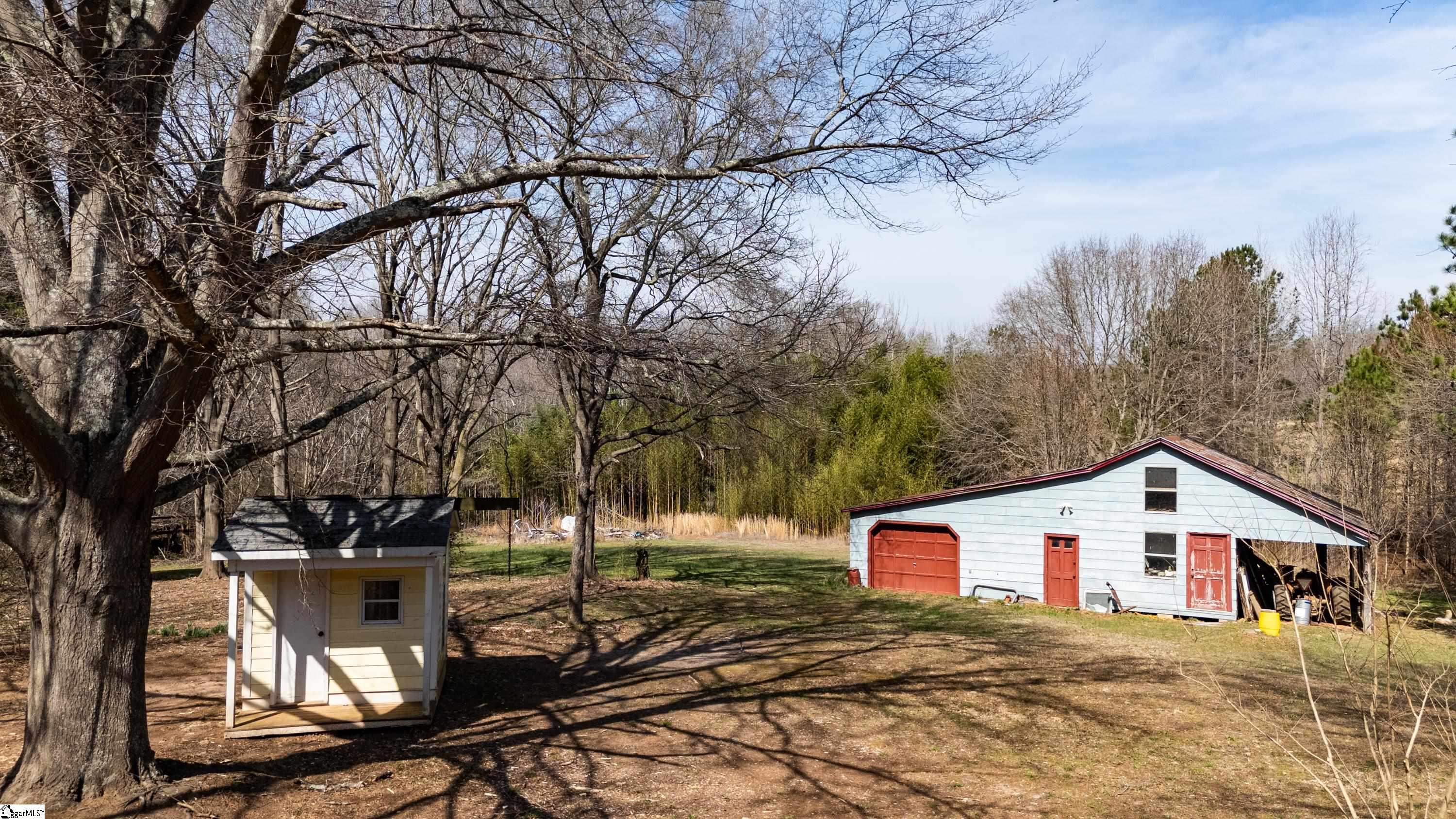 729 Zimmerman Road Wellford, SC 29385 - Photo 10 of 45