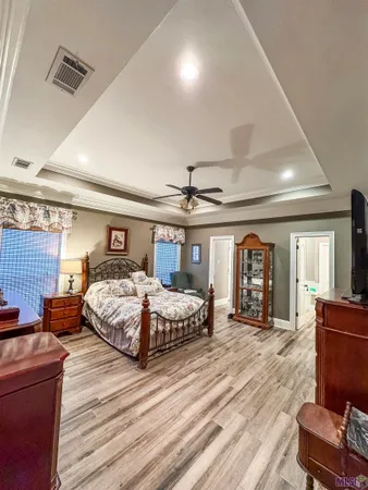 $434,900 | 17736 Lake Vista Drive, Greenwell Springs, LA 70739