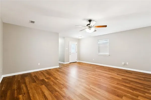 $1,950 | 932 Porter Street, Gretna, LA 70053