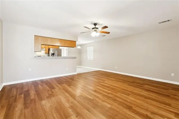 $1,950 | 932 Porter Street, Gretna, LA 70053
