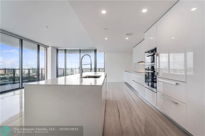 730 North Ocean Boulevard, Unit 1005 Pompano Beach, FL 33062 - Photo 16 of 58