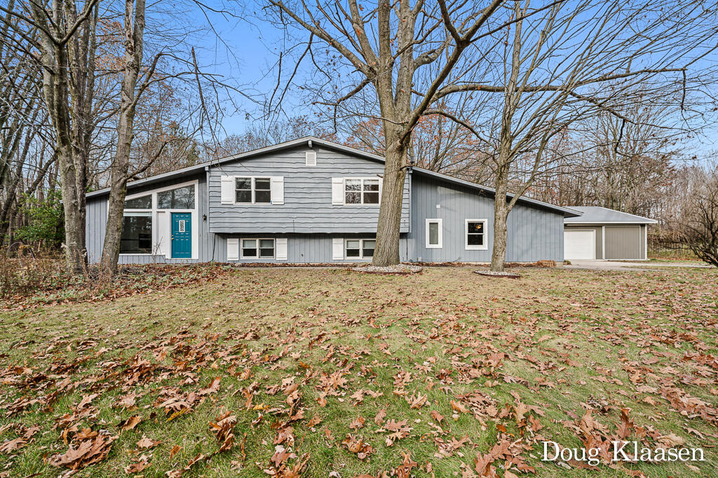 15565 Ransom Street Holland, MI 49424 - Photo 1 of 39 15565Ransom01Lores