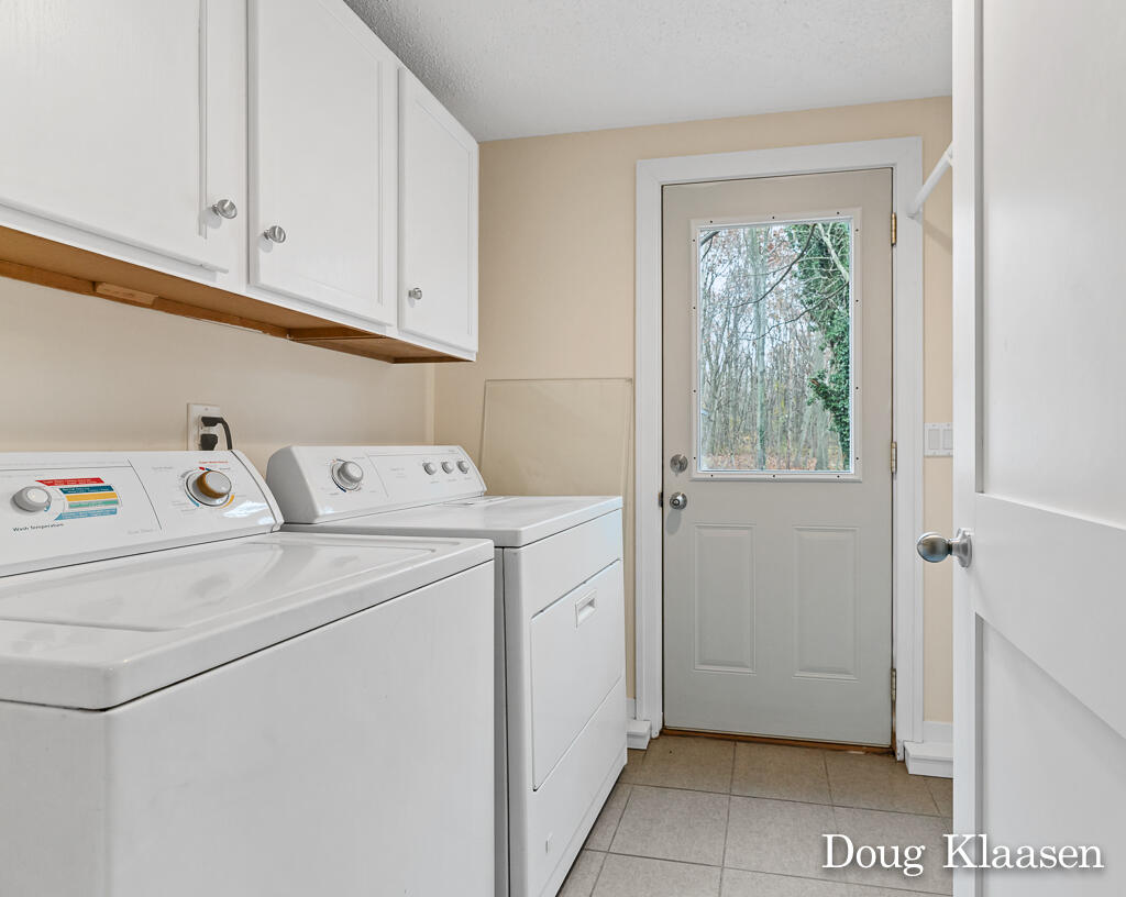 15565 Ransom Street Holland, MI 49424 - Photo 12 of 39 15565Ransom16Lores