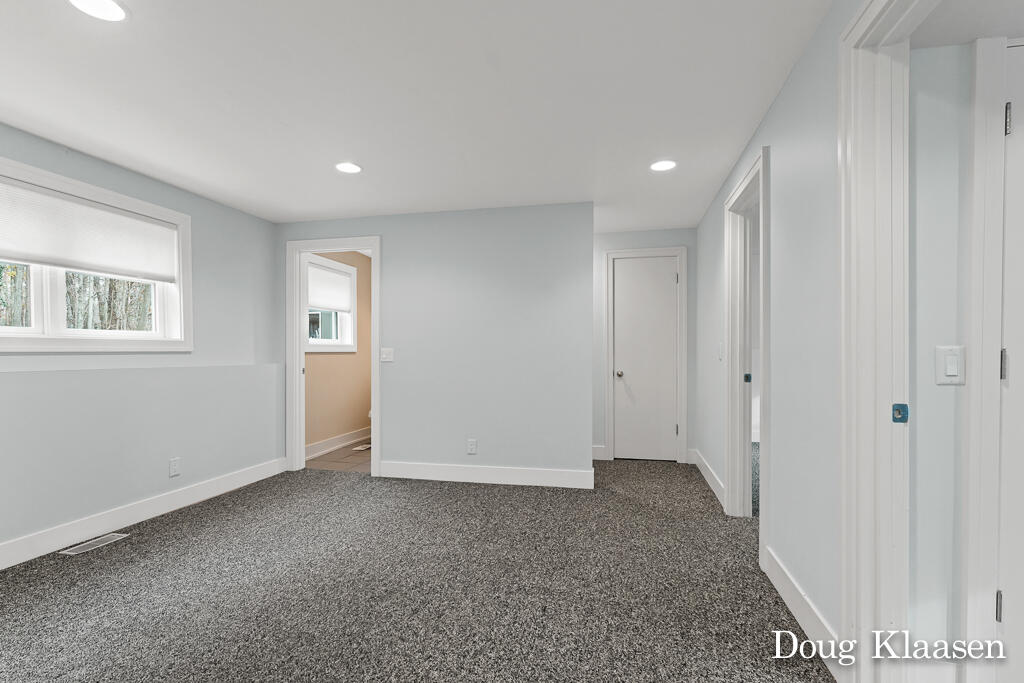 15565 Ransom Street Holland, MI 49424 - Photo 28 of 39 15565Ransom40Lores