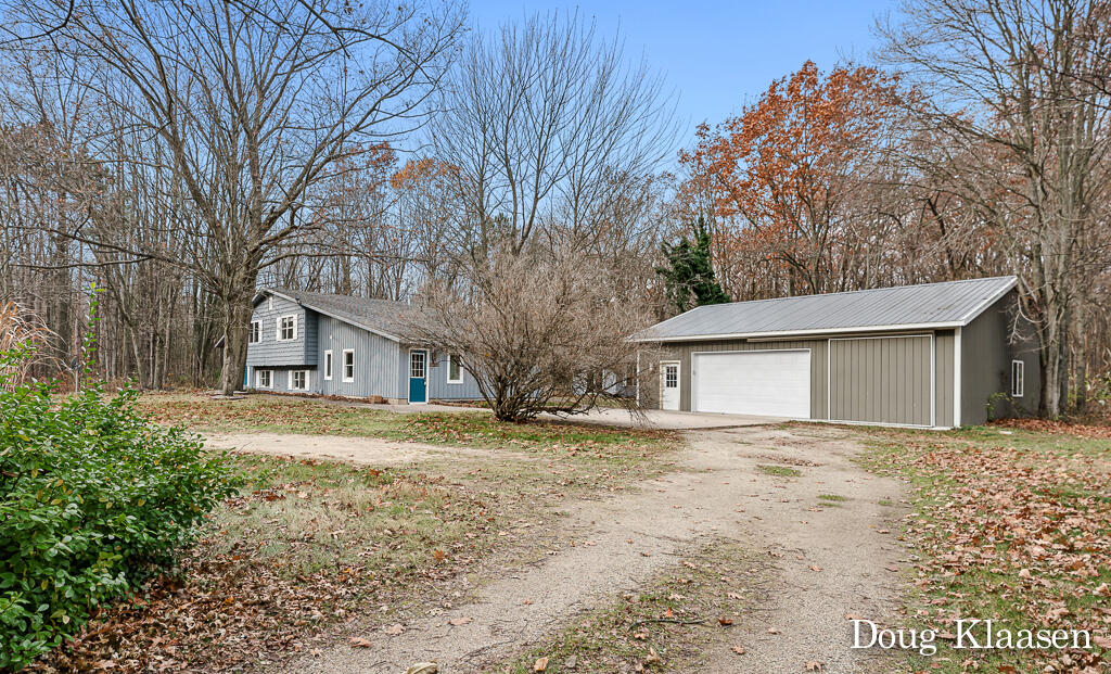 15565 Ransom Street Holland, MI 49424 - Photo 4 of 39 15565Ransom04Lores