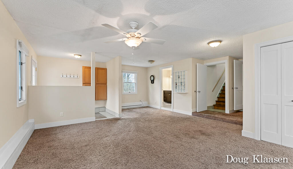 15565 Ransom Street Holland, MI 49424 - Photo 5 of 39 15565Ransom14Lores