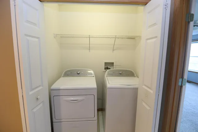 $1,895 | 11345 Fergus Street Northeast, Unit F, Minneapolis, MN 55449