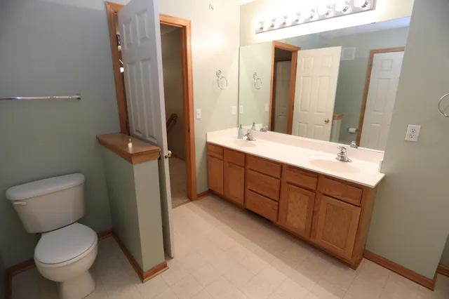 $1,895 | 11345 Fergus Street Northeast, Unit F, Minneapolis, MN 55449