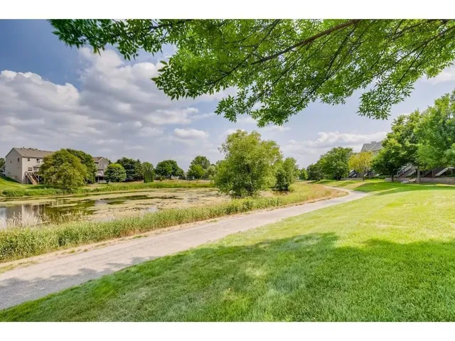 $1,895 | 11345 Fergus Street Northeast, Unit F, Minneapolis, MN 55449