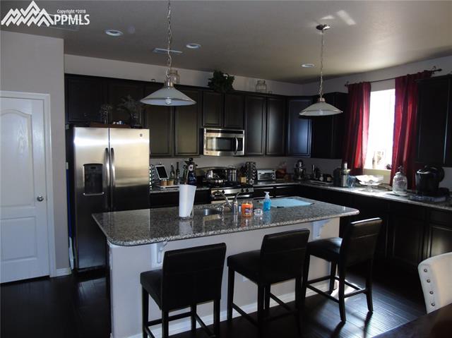 1934 Reed Grass Way Colorado Springs, CO 80915 - Photo 16 of 29 Gallery Image 16